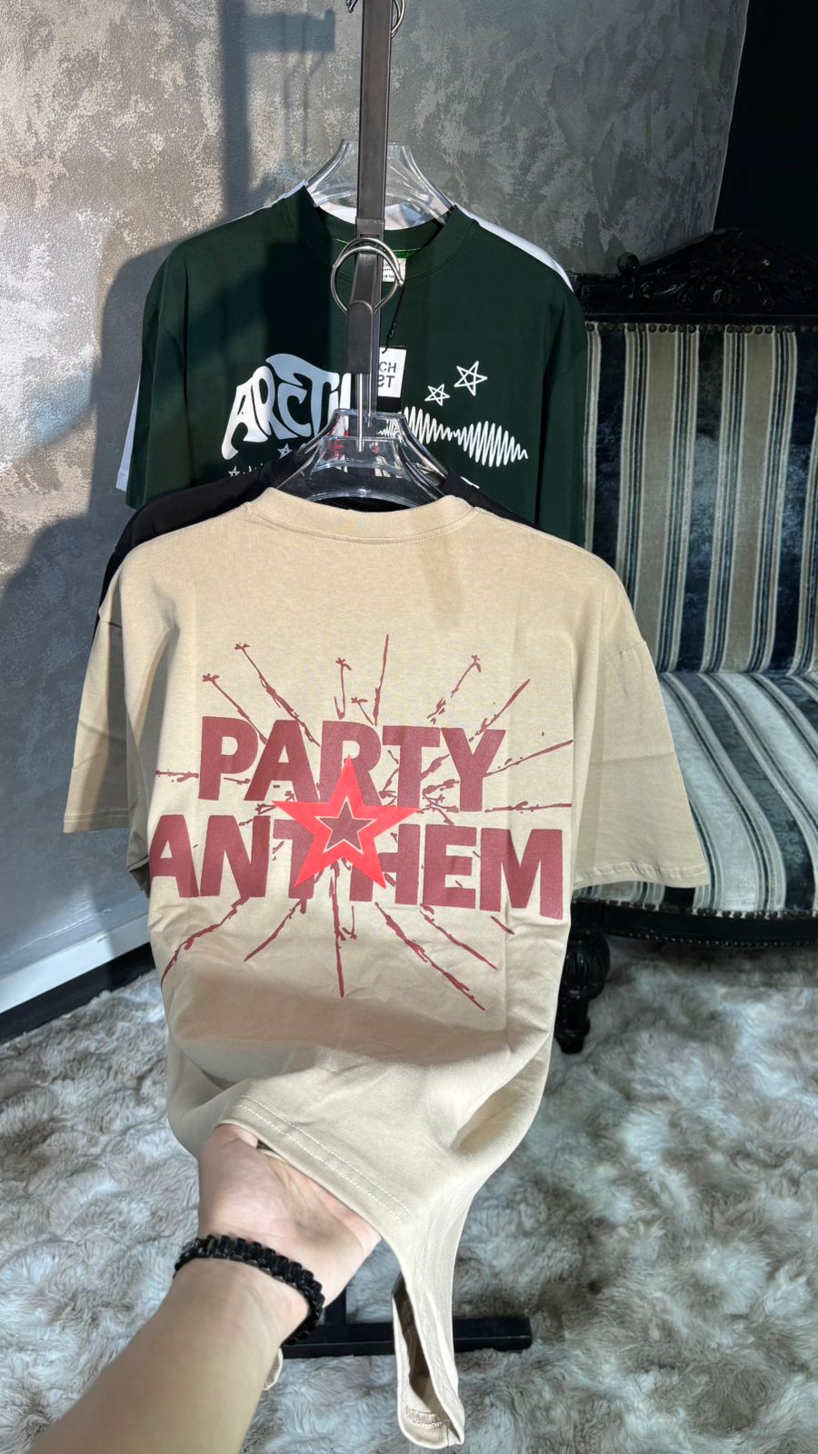 T shirt