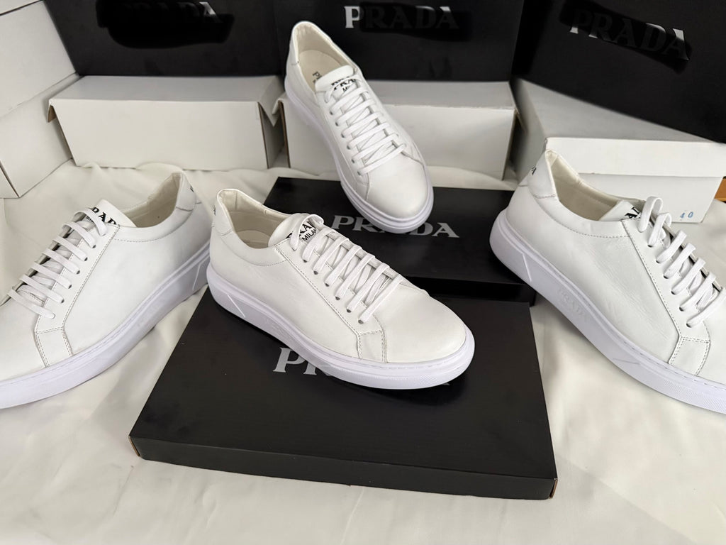 Chaussures en cuir prada