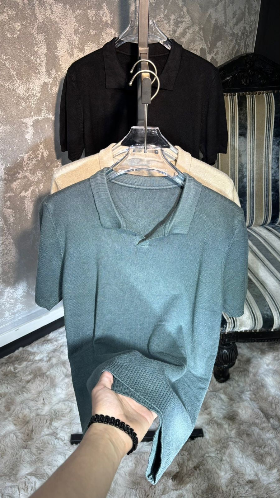 T shirt old money